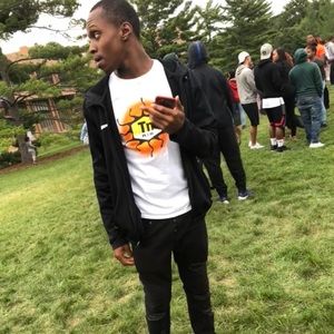 Meet your Posher, Joshua